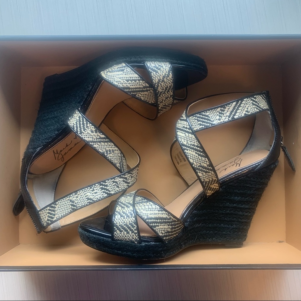 Badgley Mischka Reza Wedge